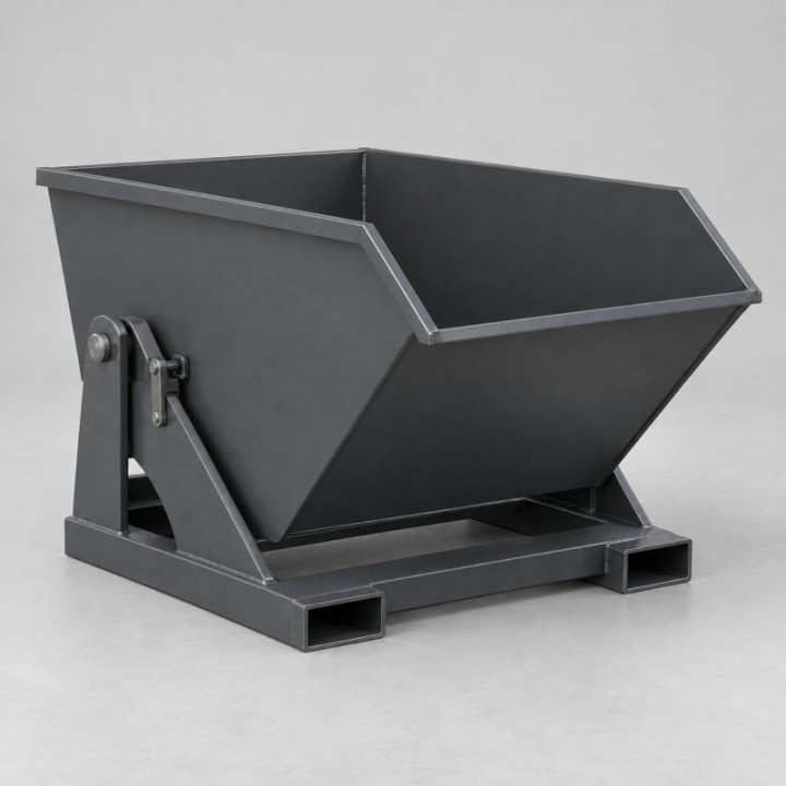 Benne basculante en acier pour déchets de production, vue studio sur fond gris